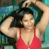 Hot aunties and side boobs