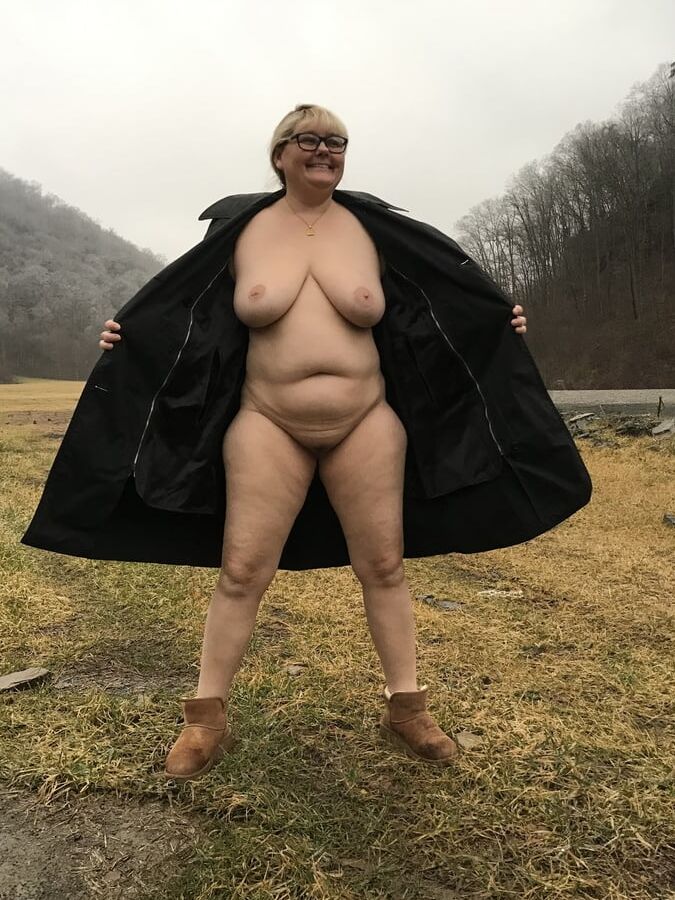 Random Outdoor Wife Photos
