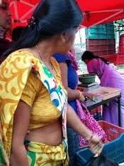 Side boobs in saree