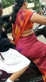 Side boobs in saree