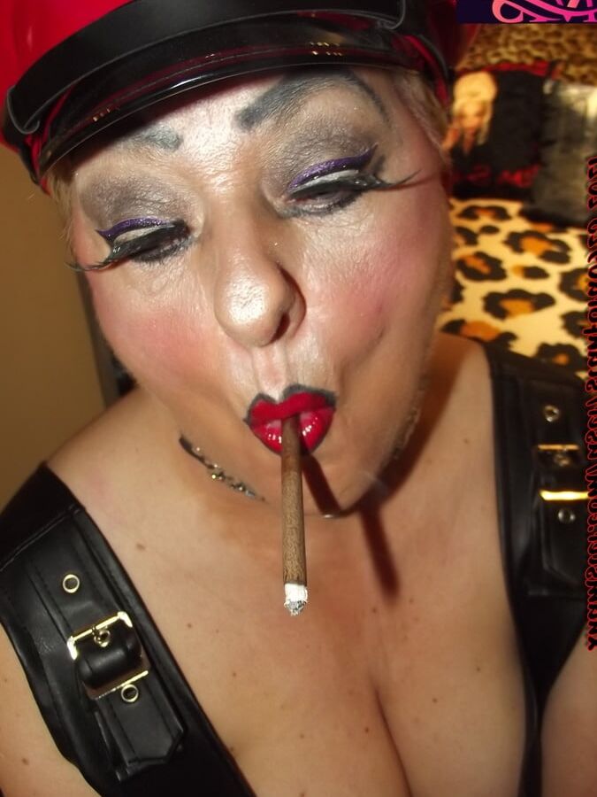 MISTRESS SMOKE PT 7 PAIN