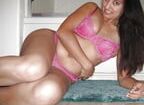 Sexy aunty lifting saree