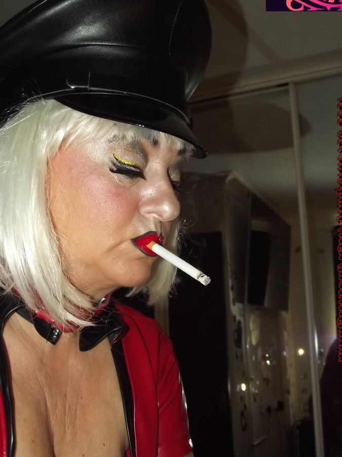 MISTRESS SMOKE PT 6