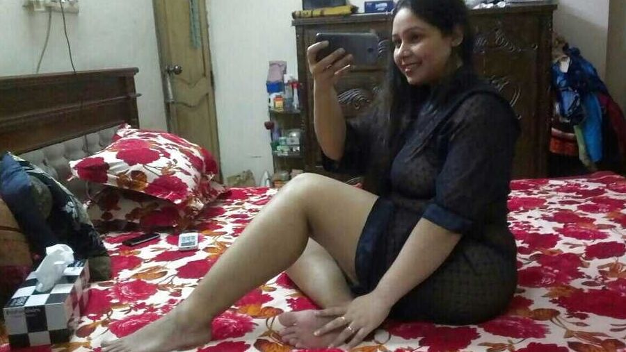 Nri hot girl
