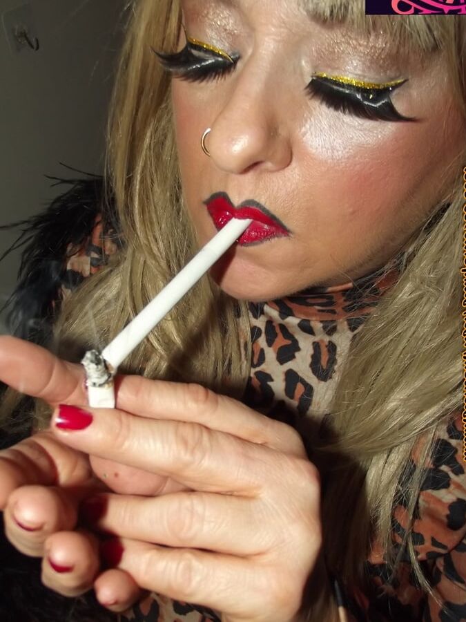 LEOPARED WHORE RETREATS TO THE BEDROOM