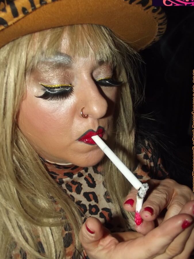 LEOPARED WHORE RETREATS TO THE BEDROOM