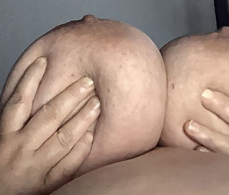 Mommy needs to breastfeed