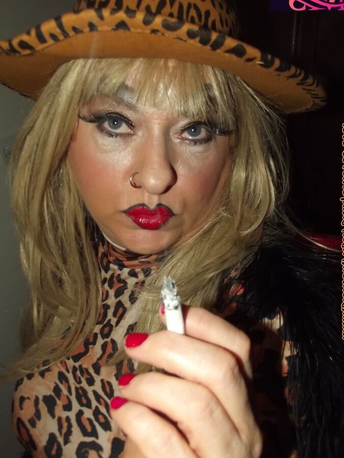 LEOPARED WHORE RETREATS TO THE BEDROOM