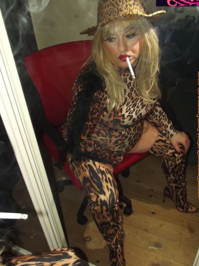 LEOPARED WHORE RETREATS TO THE BEDROOM