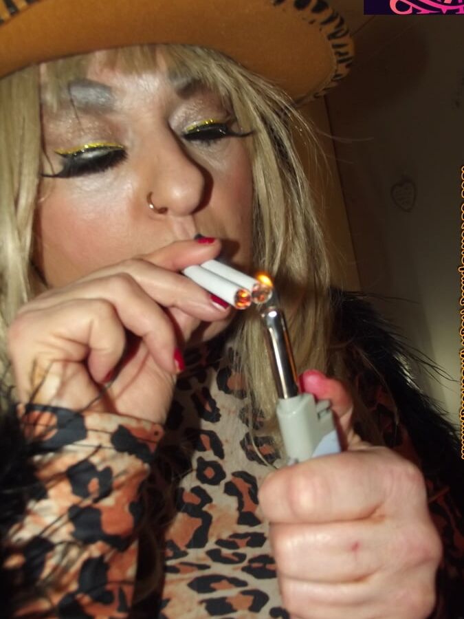 LEOPARED WHORE RETREATS TO THE BEDROOM