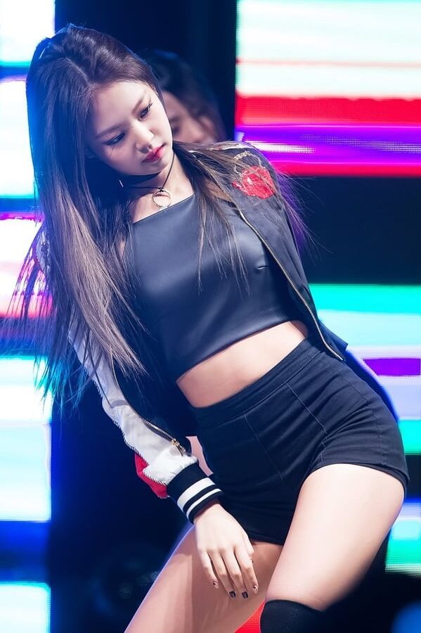 Blackpink jennie kim cummables