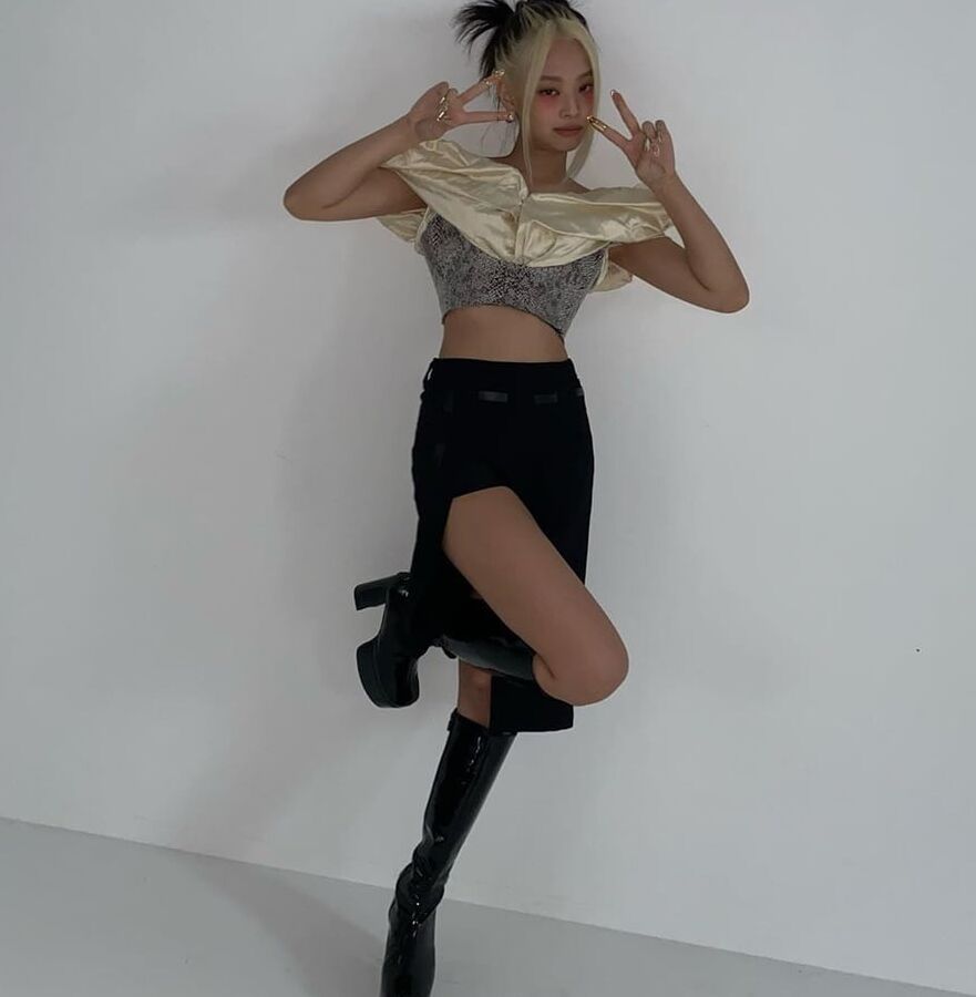 Blackpink jennie kim cummables