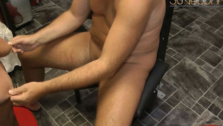 FISTING - First a blowjob, then a horny Fist