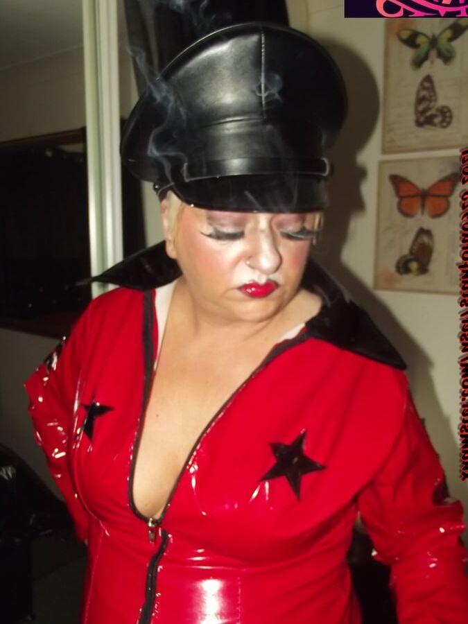 MISTRESS SMOKE PT 8