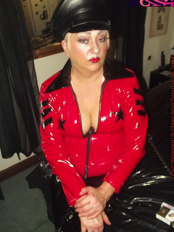 MISTRESS SMOKE PT 8