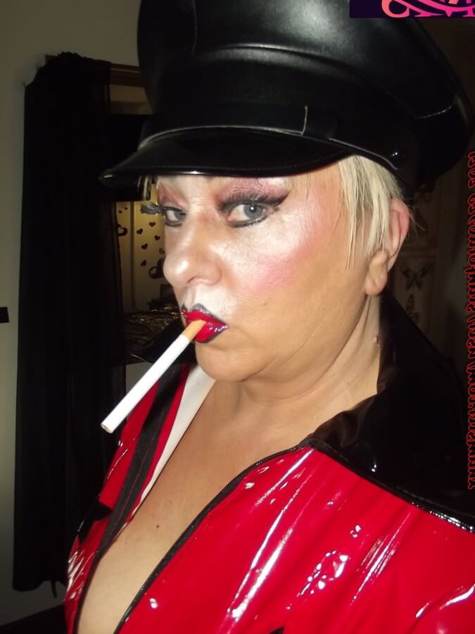 MISTRESS SMOKE PT 8