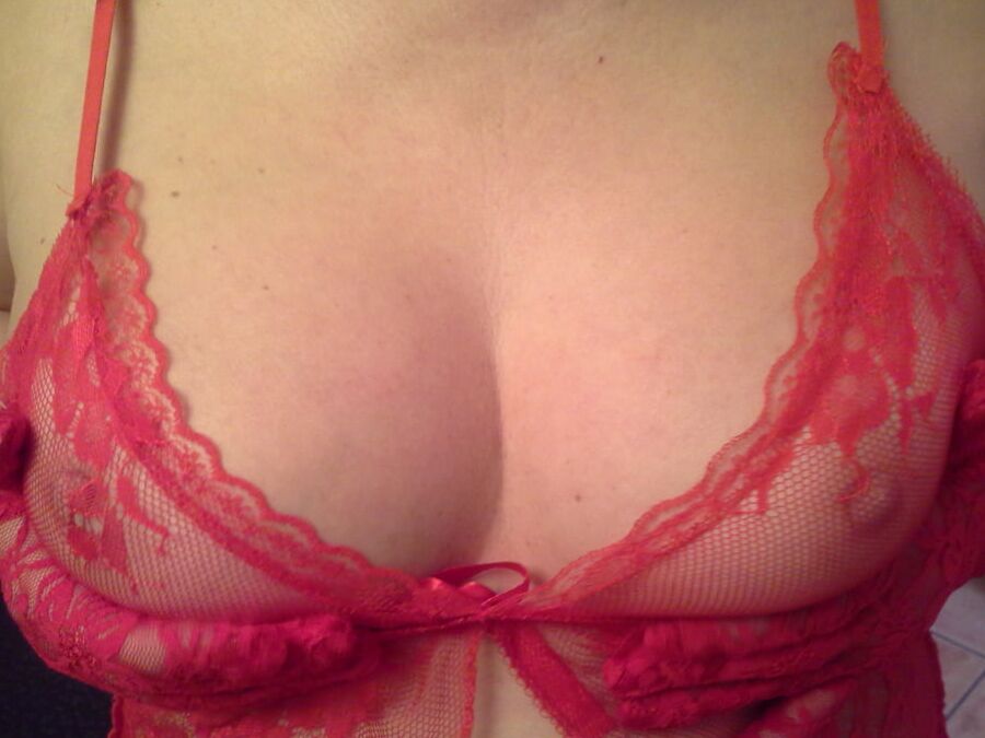 Stocking red - Tette in lingerie rosse