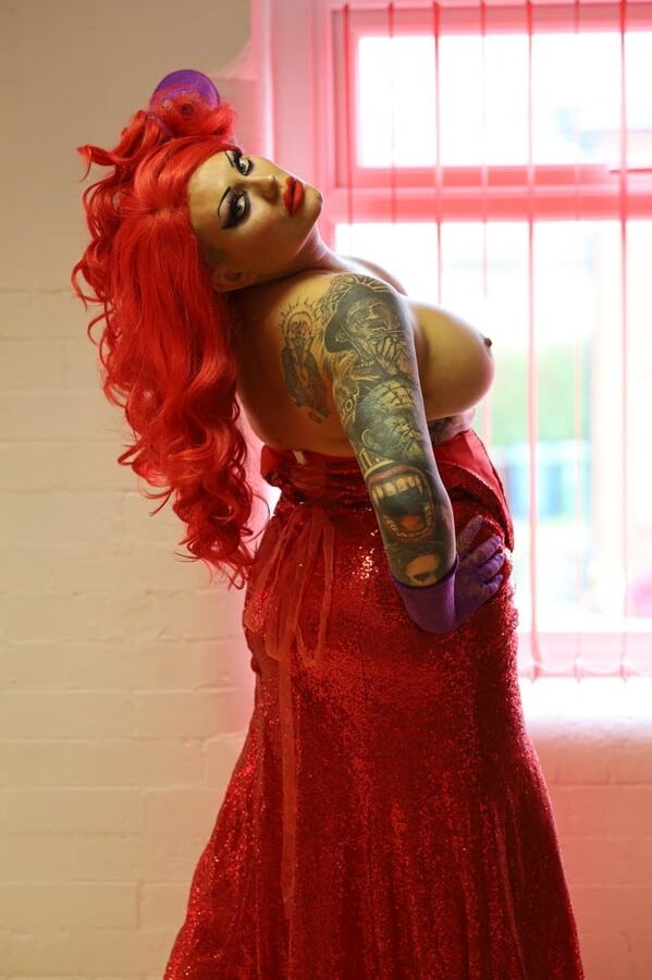 JESSICA RABBIT GETS SLUTTY