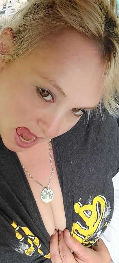 Meeee