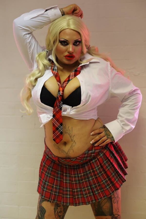 THE BIGGEST WHORE IN THE CLASS