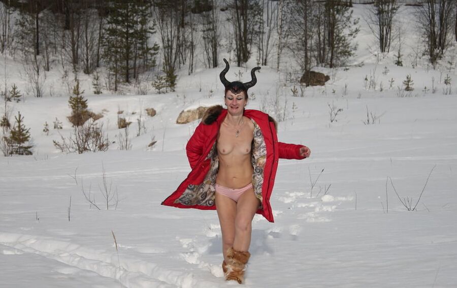 Naked on the Snow in Quarry