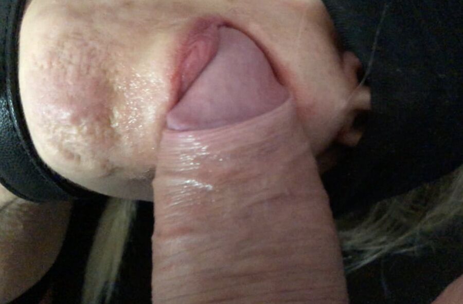 Mamada sesión fotográfica fotógrafo follar boca semen en la cara puta