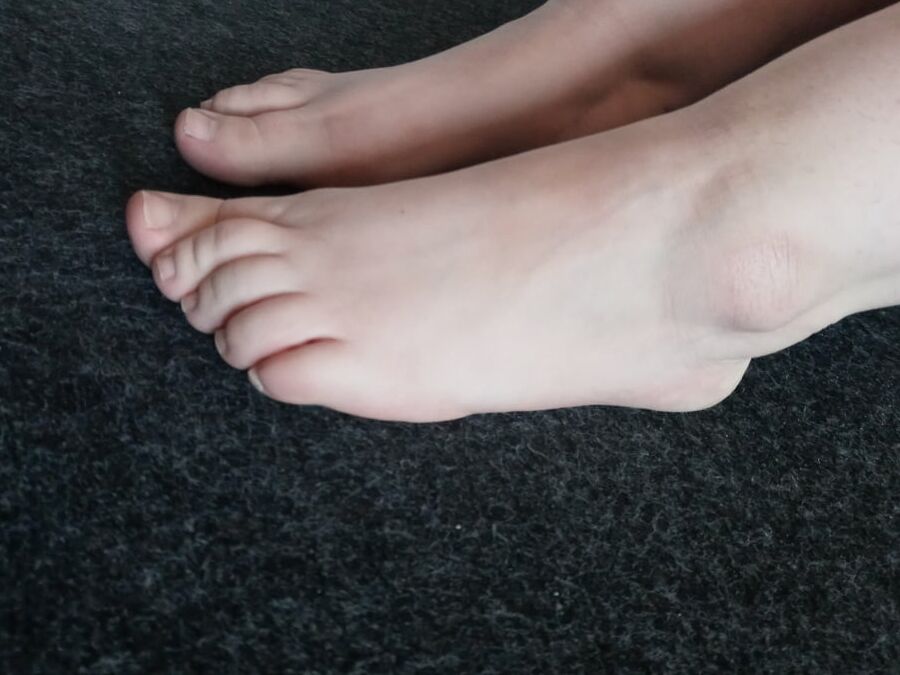 Jenny feet