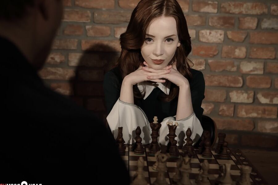 'Checkmate, bitch!' with gorgeous girl Lottie Magne