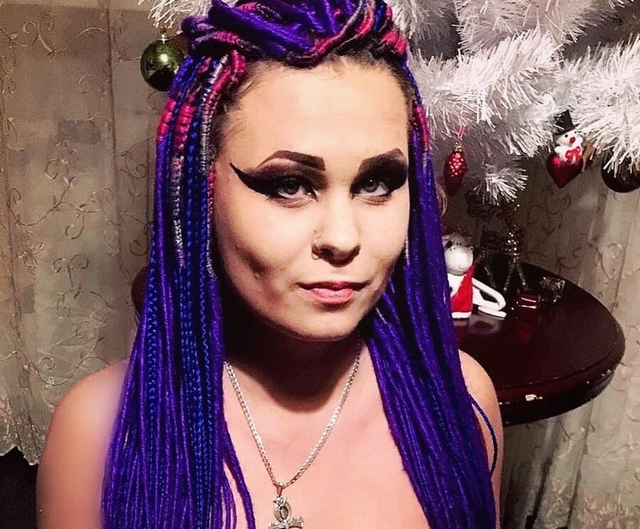 VIOLETTADEE EROTIC PHOTOS - MINDBREAKER