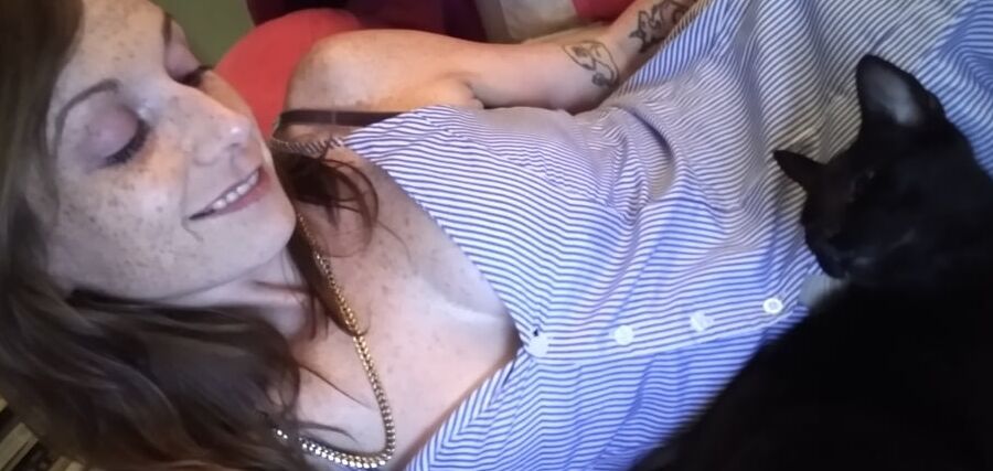 Cute sexy petite just me