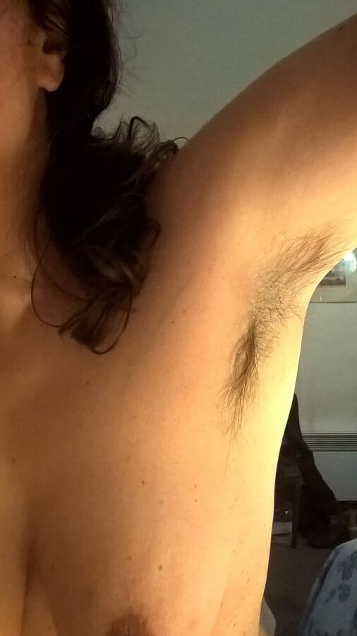 JoyTwoSex - Armpits