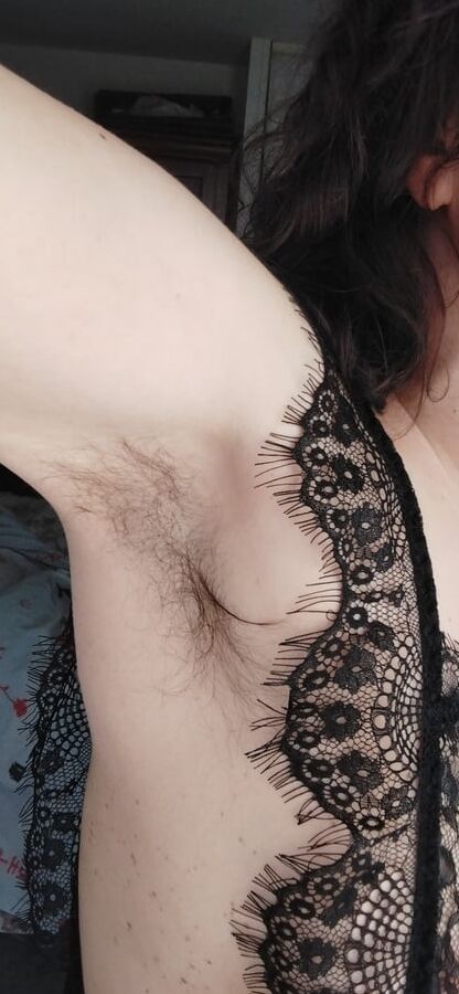 JoyTwoSex - Armpits