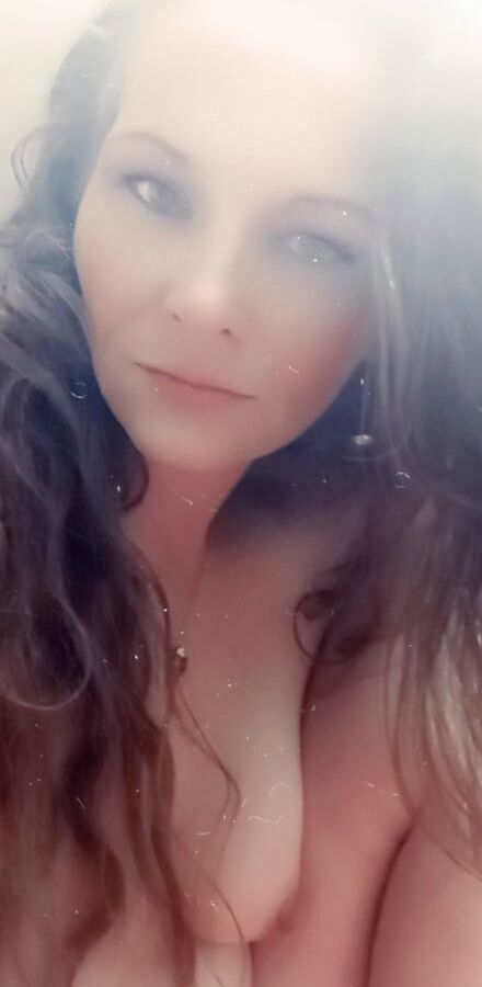 MsCumSquirterDJ