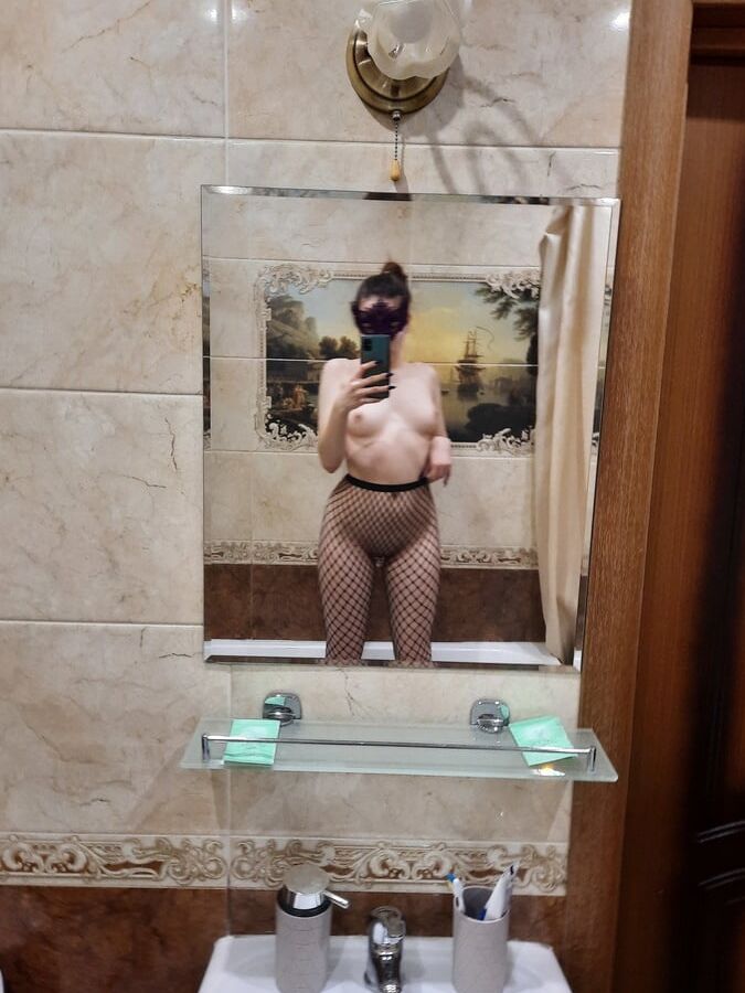 Body in pantyhose