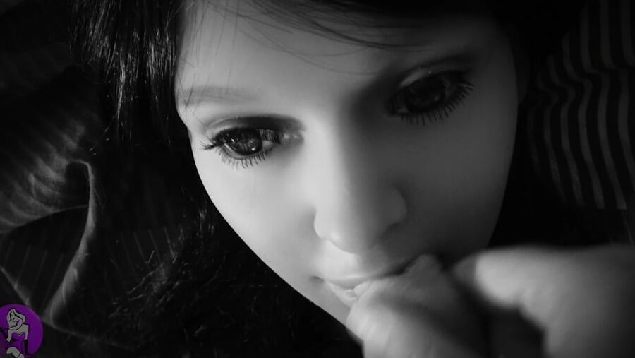 Pretty Real Doll Blowjob - Facial & Throatfuck