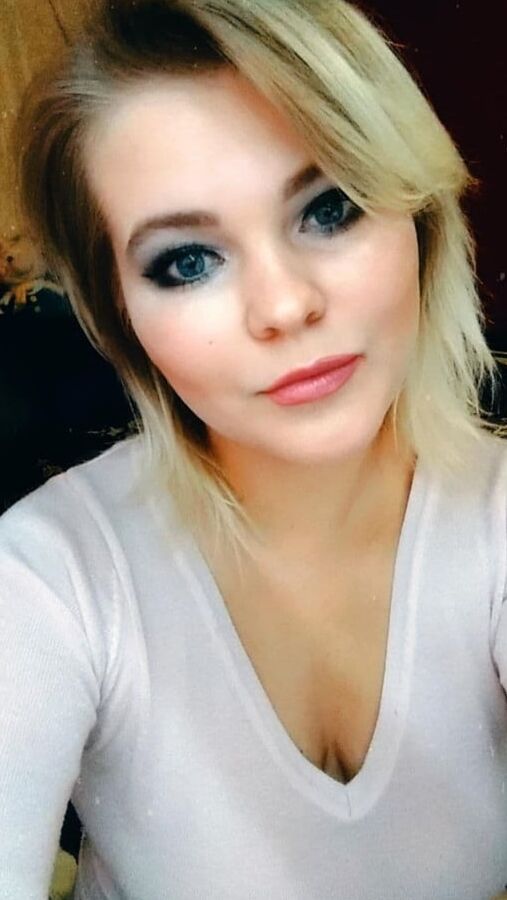 Go to my free twitter!)