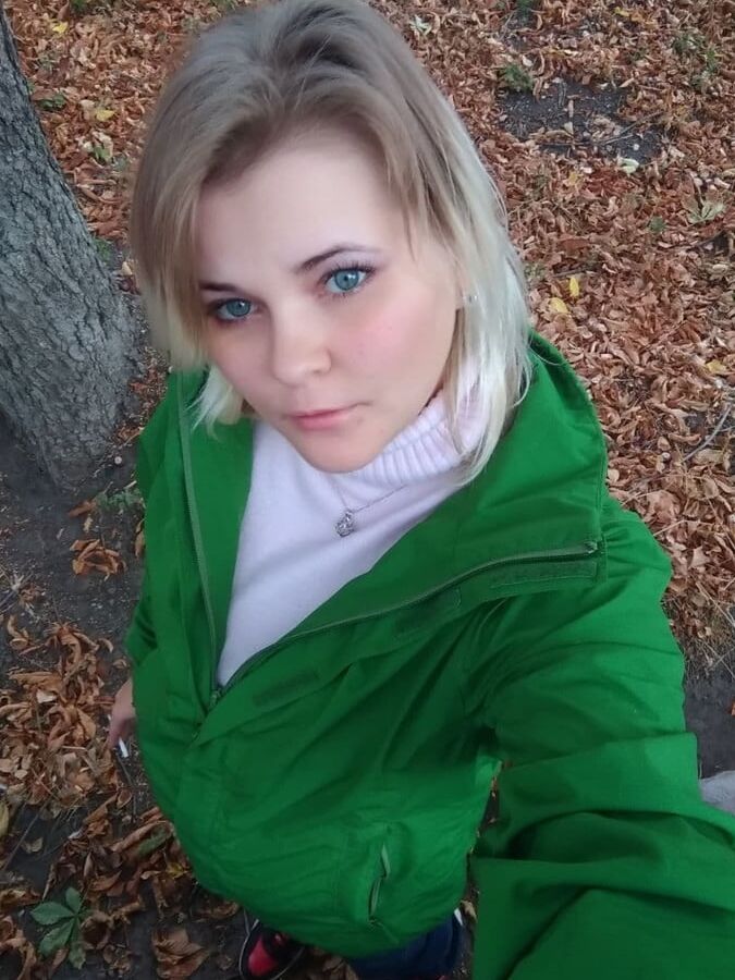 Go to my free twitter!)