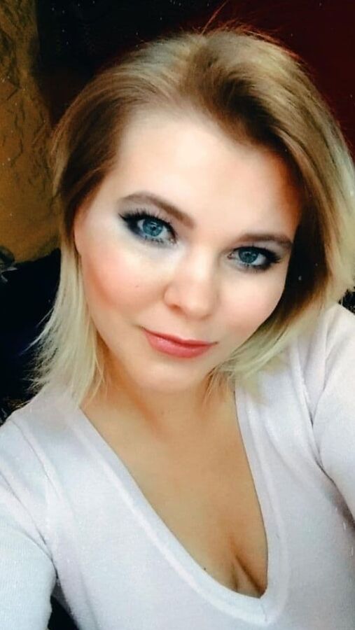 Go to my free twitter!)