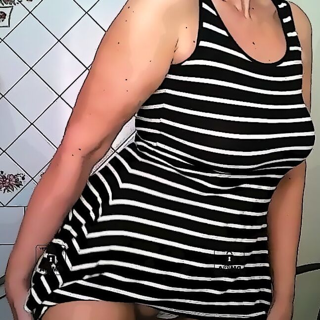 Striped dress on Lukerye