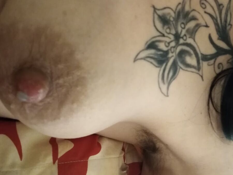 Mandy's veiny hairy lactating tits and furry armpits