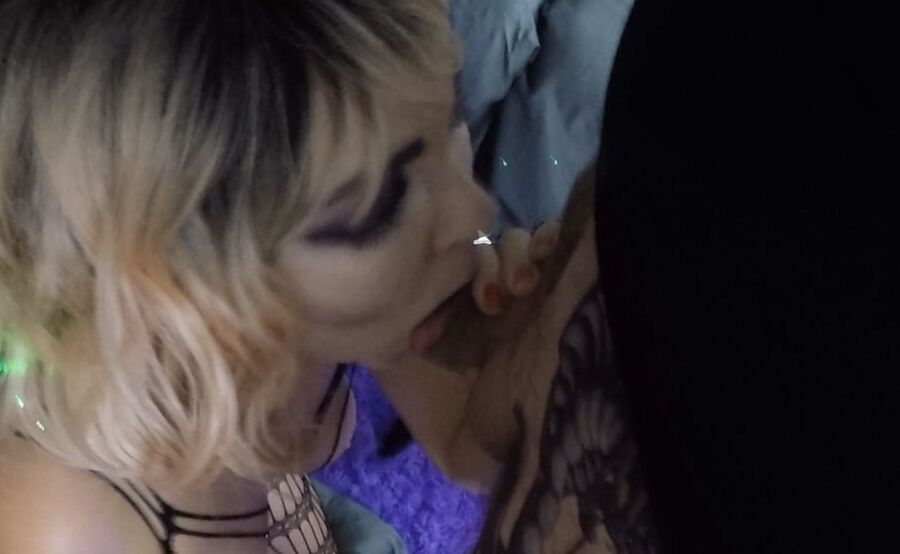 Hotwife gets Backstage Pass