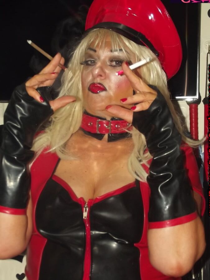 RUBBER WHORE