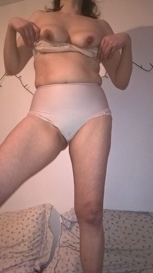 JoyTwoSex - Vintage Lingerie