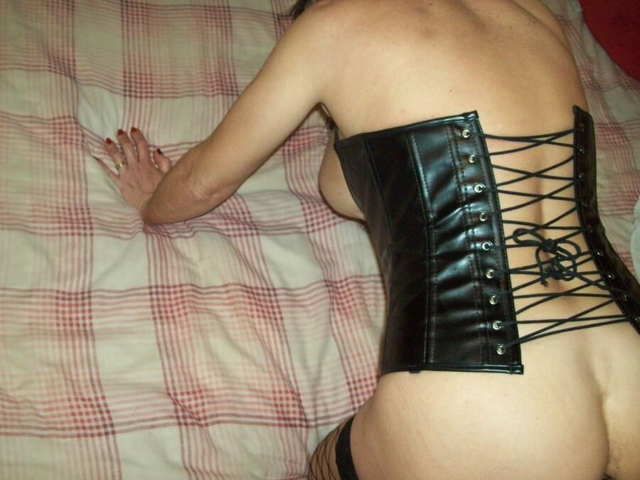 Hot Lady Wildcat!