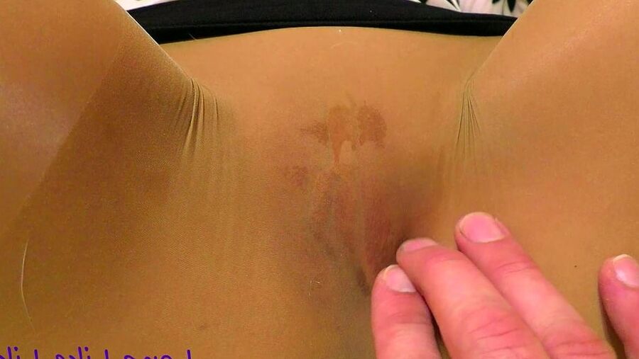 Fun with a huge powerful vibrator