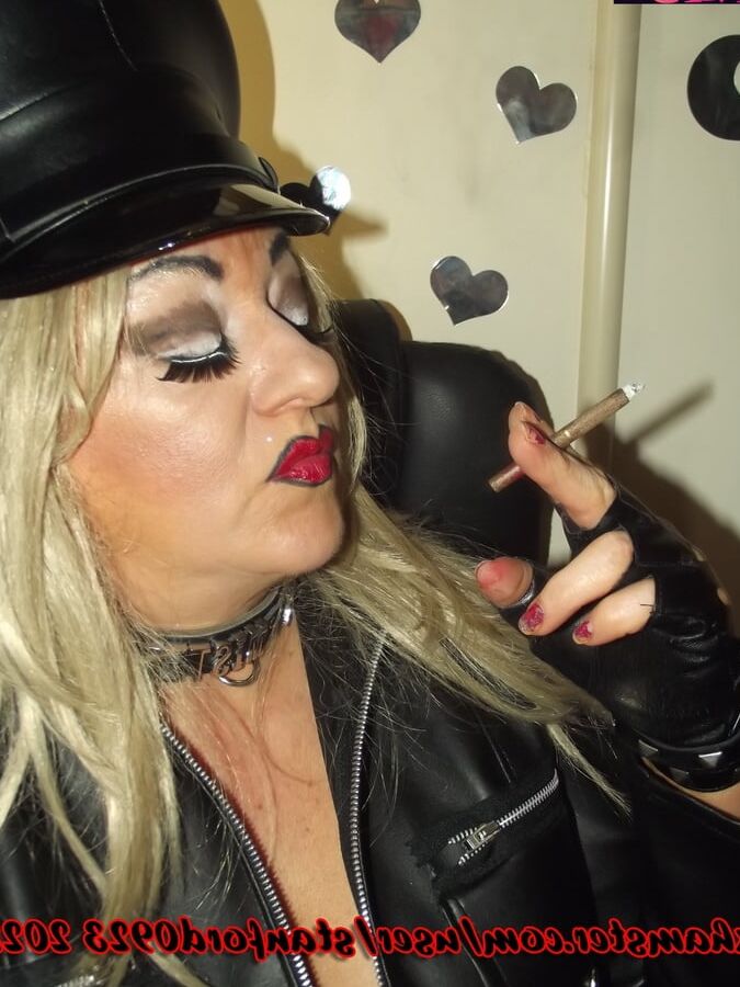 MISTRESS SMOKE RETURNS