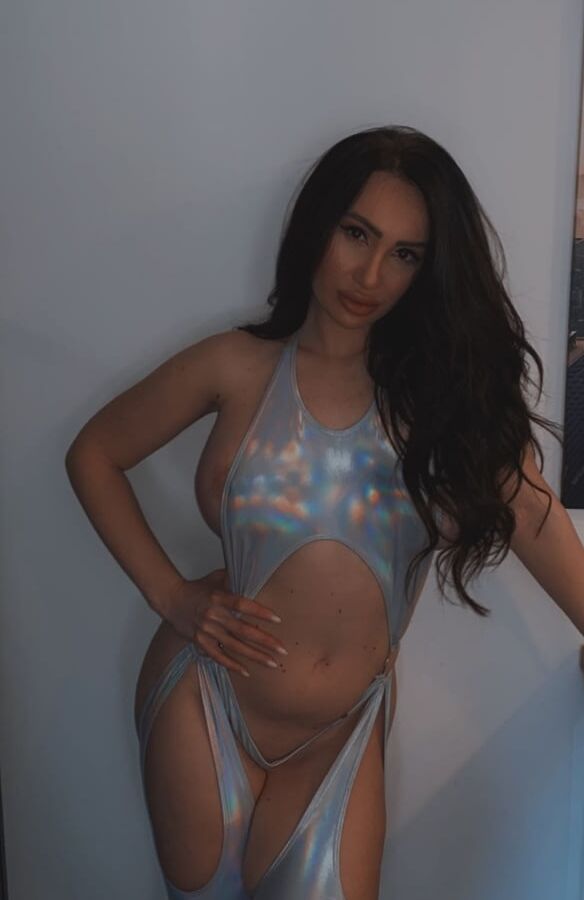 New photos of my wife 20.03.2021
