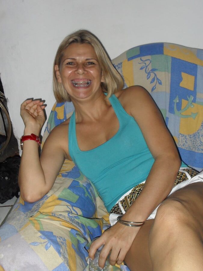 MILF Eloise WEBSLUT