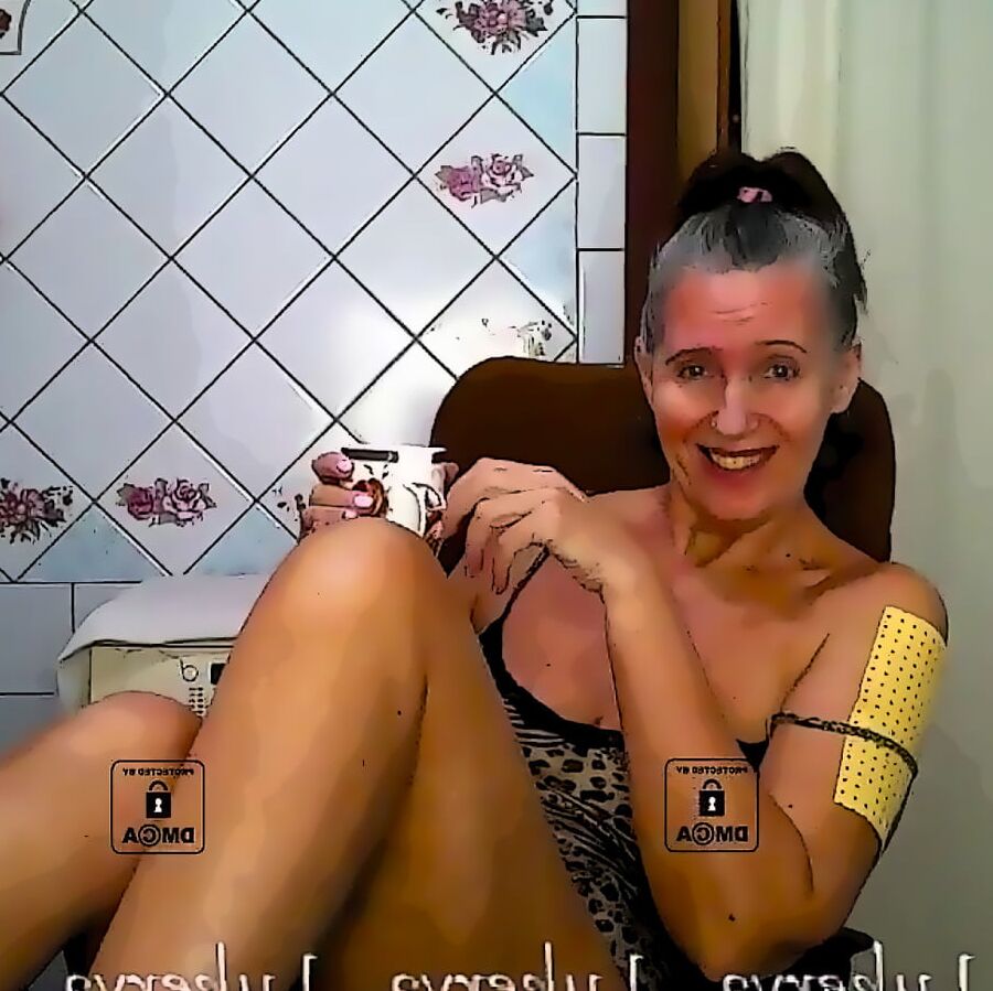 Doyou know whats in the soul of a lonely woman with a smile?
