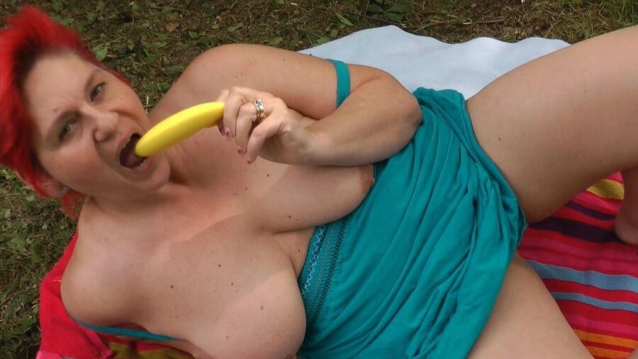 At the lake masturbated